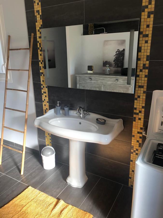 Les Vieille Tuiles Apartment Cudos Ngoại thất bức ảnh